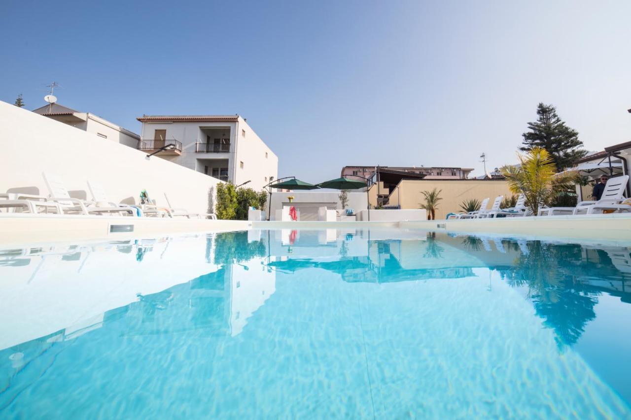 Villa Concettina Capo dʼOrlando Exterior foto